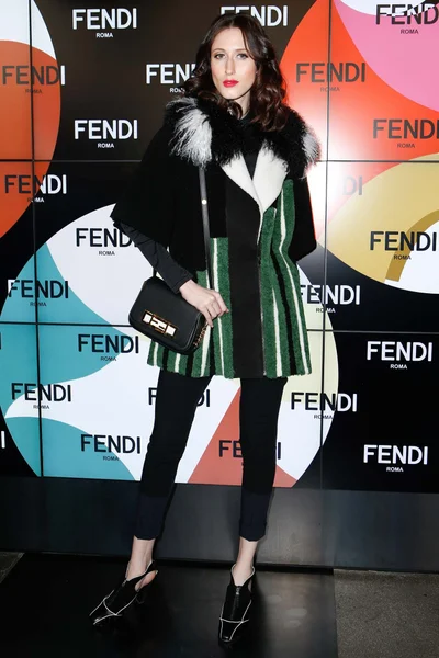 Look 3